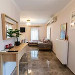Popi S House Tatil Evi *