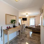 펜션 Popi S House Poúlithra