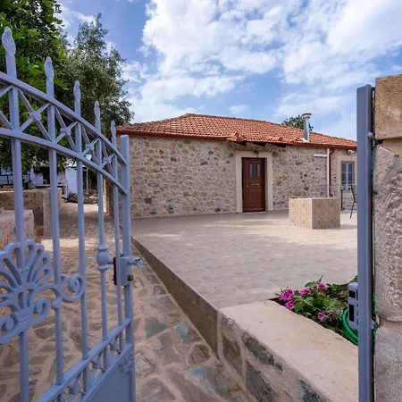 Popi S House Poúlithra