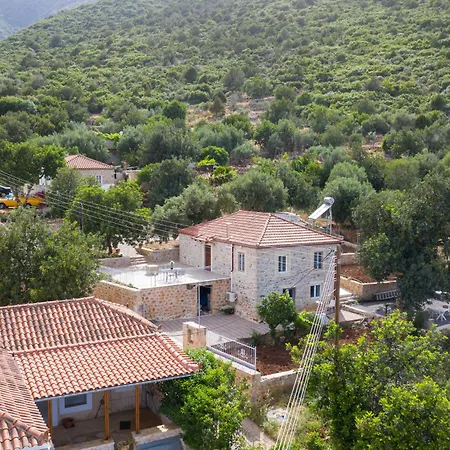 Дом отдыха Popi S House