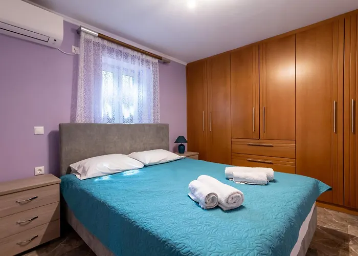 Nyaraló Popi S House Púlithra